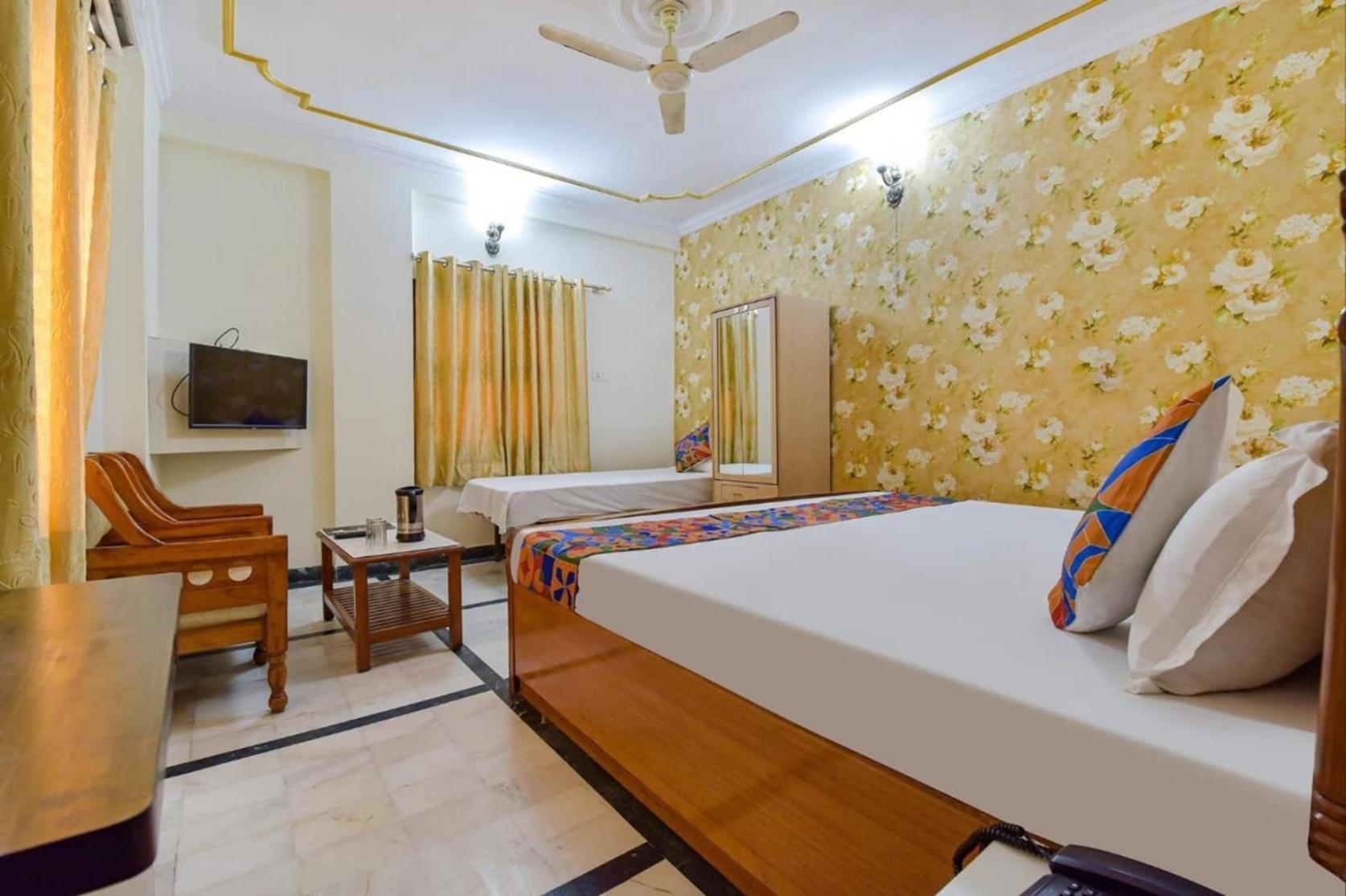Hotel Vijay Niwas Jaipur Extérieur photo